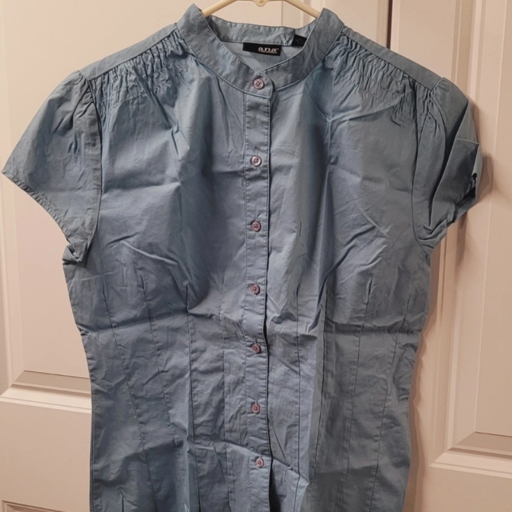 A.N.A A New Approach Women's Shirt Top Size: PS